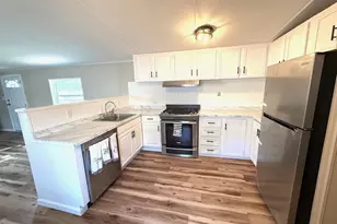 408 Lauren Ln, Coatesville, PA 19320 - Photo 13