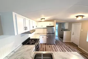 408 Lauren Ln, Coatesville, PA 19320 - Photo 13