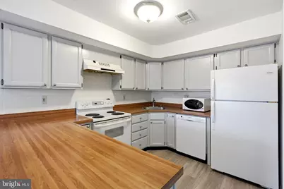 219 Smallwood Court #219, West Chester, PA 19380 - Photo 5