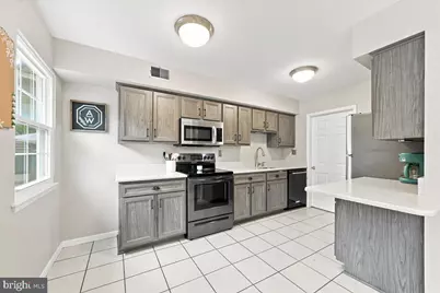 292 Carlyn Court, Downingtown, PA 19335 - Photo 9