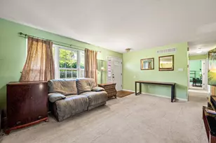 102 Montgomery Dr, Coatesville, PA 19320 - Photo 9