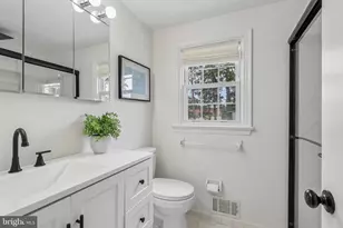 69 N Spring Ln, Phoenixville, PA 19460 - Photo 21