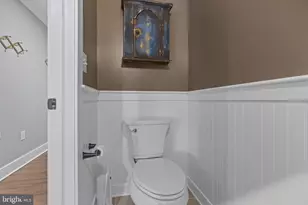 1051 Square Dr, Phoenixville, PA 19460 - Photo 15