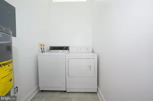 1011 N Valley Rd, Paoli, PA 19301 - Photo 21