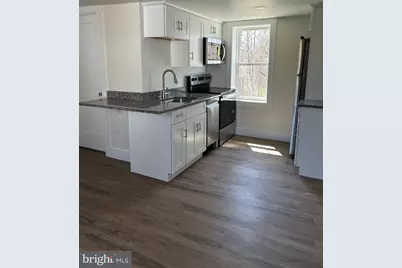 154 N Walnut Street, Kennett Square, PA 19348 - Photo 3