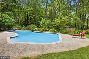 14 Laurel Cir, Malvern, PA 19355 - Photo 3