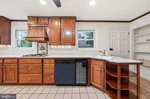 610 W Market St, West Chester, PA 19382 - Photo 13