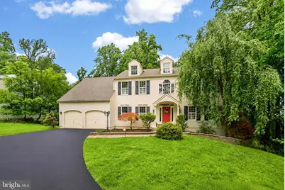 163 Hillcrest Avenue, Phoenixville, PA 19460 - Photo 1