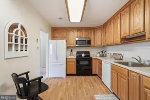 1401 Raintree Ln, Malvern, PA 19355 - Photo 11
