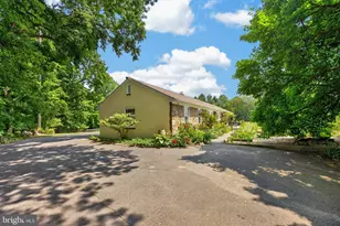 1015 Chester Springs Rd, Phoenixville, PA 19460 - Photo 45