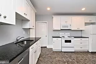 173 Prospect St, Phoenixville, PA 19460 - Photo 11