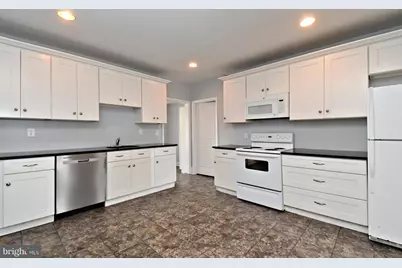173 Prospect Street, Phoenixville, PA 19460 - Photo 11