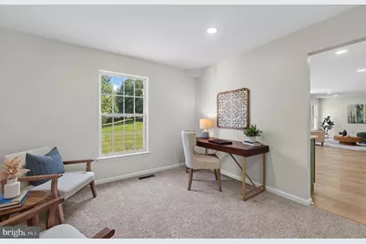 221 Flagstone Circle, Coatesville, PA 19320 - Photo 5