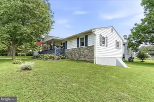 301 Delaware Ave, Oxford, PA 19363 - Photo 3