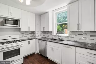 624 Bridge St, Phoenixville, PA 19460 - Photo 17