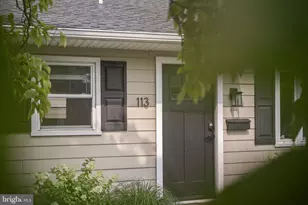 113 Manor Rd, Paoli, PA 19301 - Photo 1