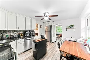 3671 St Peters Rd, Elverson, PA 19520 - Photo 9