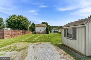 210 New St, Avondale, PA 19311 - Photo 33