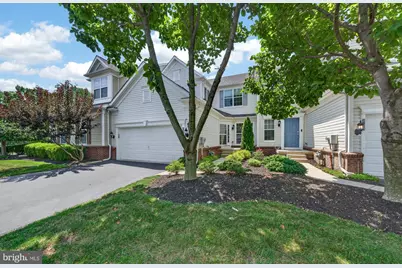 228 N Caldwell Circle, Downingtown, PA 19335 - Photo 3
