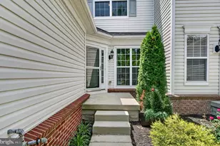 228 N Caldwell Cir, Downingtown, PA 19335 - Photo 5