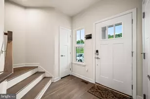240 Chase Dr, Downingtown, PA 19335 - Photo 5