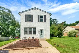 1305 Stirling St, Coatesville, PA 19320 - Photo 1