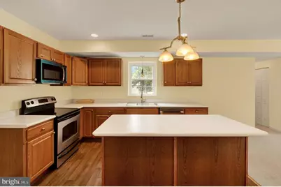 1305 Stirling Street, Coatesville, PA 19320 - Photo 9