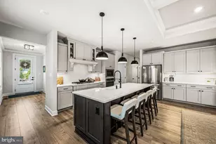 937 Eakins Cir, West Chester, PA 19380 - Photo 13