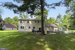 1526 Brian Dr, West Chester, PA 19380 - Photo 3