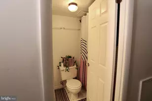 2407 Pond View Dr, West Chester, PA 19382 - Photo 13