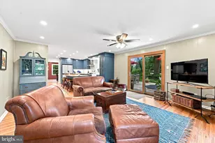 7 Manor View Cir, Malvern, PA 19355 - Photo 13