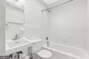 889 Oxford Ave, Phoenixville, PA 19460 - Photo 11