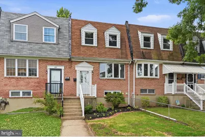 889 Oxford Avenue, Phoenixville, PA 19460 - Photo 1
