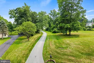 2604 Pheasant Run Ln, Spring City, PA 19475 - Photo 41