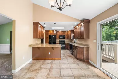 2604 Pheasant Run Lane, Spring City, PA 19475 - Photo 7