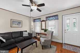241 Washington Ave, Downingtown, PA 19335 - Photo 3
