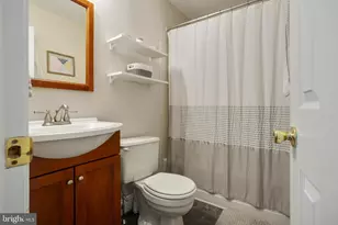 37 Rampart Dr, Chesterbrook, PA 19087 - Photo 17