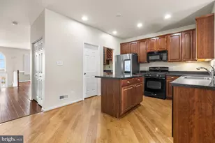 271 Yorktown Ct, Malvern, PA 19355 - Photo 7