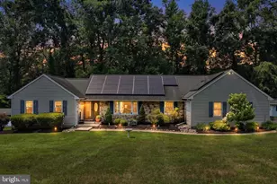 127 Freedom Valley Cir, Coatesville, PA 19320 - Photo 3