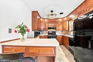 209 Hill Rd, Elverson, PA 19520 - Photo 11