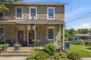 27 Spruce St, Pomeroy, PA 19367 - Photo 1