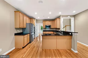 327 S Caldwell Cir, Downingtown, PA 19335 - Photo 17