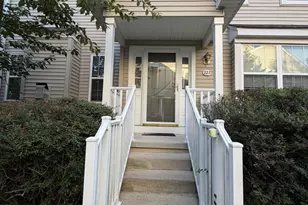 223 Flagstone Rd, Chester Springs, PA 19425 - Photo 3