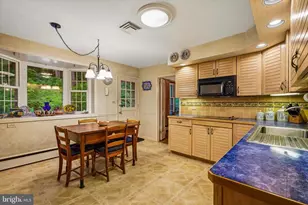 726 Old State Rd, Berwyn, PA 19312 - Photo 5