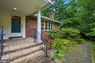 726 Old State Rd, Berwyn, PA 19312 - Photo 3