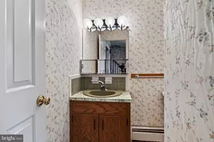 15 Crestview Rd, Phoenixville, PA 19460 - Photo 25