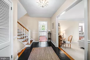 2610 Crum Creek Dr, Berwyn, PA 19312 - Photo 5