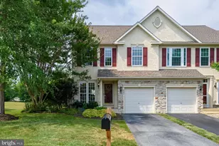 201 Turnbridge Ct, Avondale, PA 19311 - Photo 1