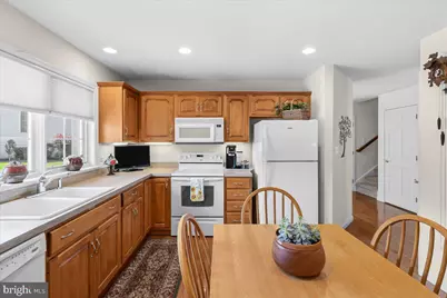 13 Parkside Drive, Elverson, PA 19520 - Photo 3