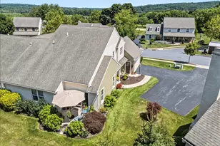 13 Parkside Dr, Elverson, PA 19520 - Photo 35